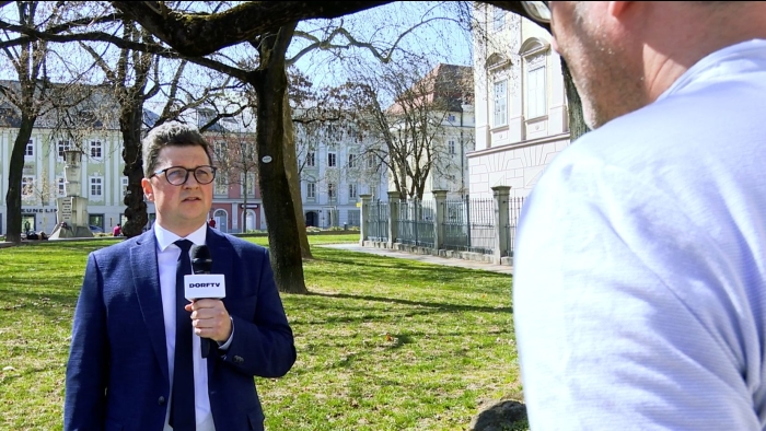 video_thumbnail