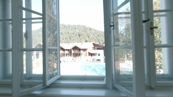 video_thumbnail
